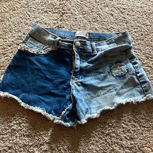 Two different color real Jean shorts